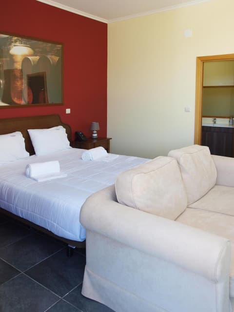 Tranca da Barriga - Casa do Vinho by Quinta De São Tiago, 