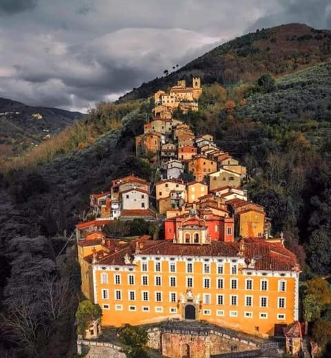 A Collodi Io & Mamma 100 m dal Parco di Pinocchio, 