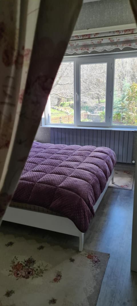 Ebruli Cennet Bahçesi, 