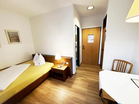 Frühstückspension Meyer, Familie Orthacker, 