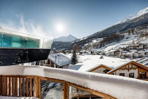 Das Central – Alpine . Luxury . Life, 