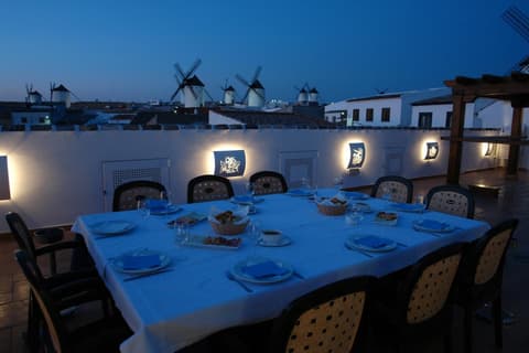 La Casa El Yelmo De Mambrino, 