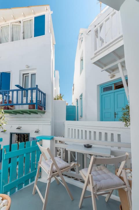 MYKONOS VIBES TOWN LOFT, 