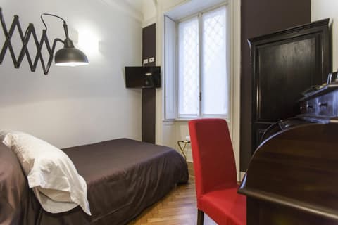 Household Settembrini, 