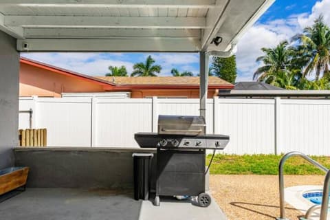 7 Heaven Fort Lauderdale - Heated Pool, 