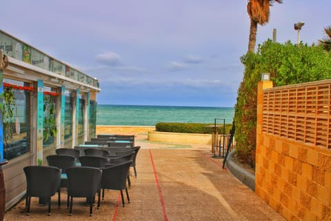 Calpe apartamento a estrenar 1a línea playa y piscina, 