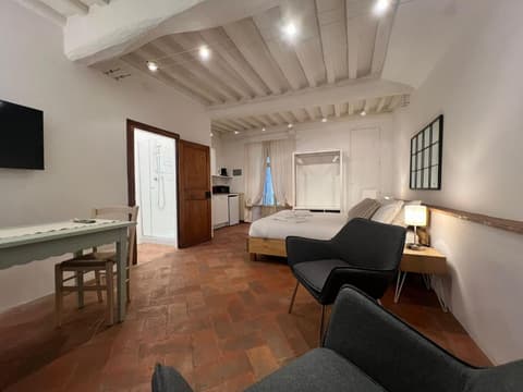 Vicolo della Scala Rooms, 
