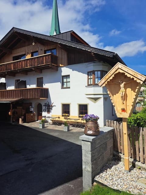 Stauders Zimmer und Ferienwohnungen, 