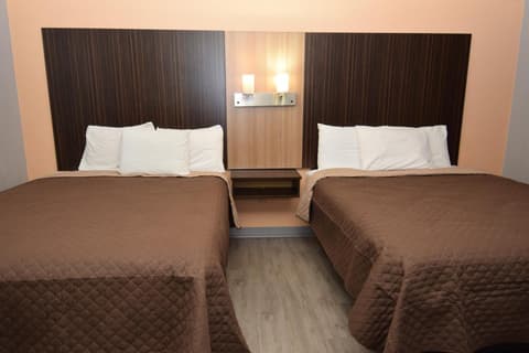 University Manor Inn, 