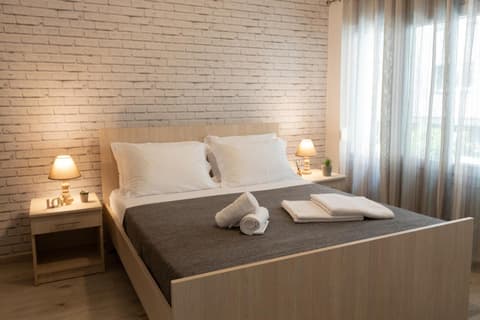 Urban Harmony Apartment, 