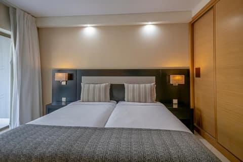 Areias Village Beach Suite Hotel, 