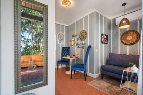 Spring-Fed Lake King Suite Pet Friendly, 