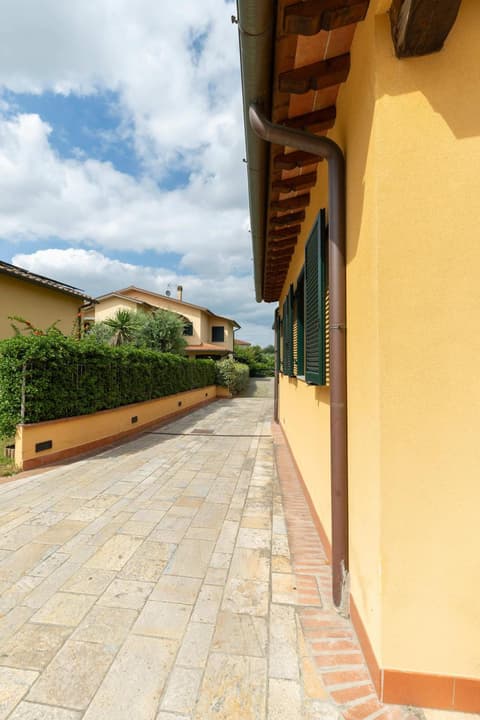 Colonica San Cresci alle porte di Firenze 6 pax free parking, 