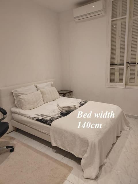 Studio 3T terrace near Monaco Casino Monte Carlo, 