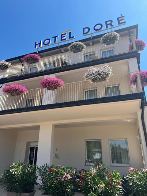 Hotel Dorè, 