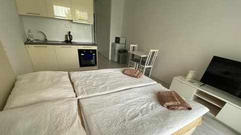 1 room Apartment with terrace, Slnečnice, 18B, 