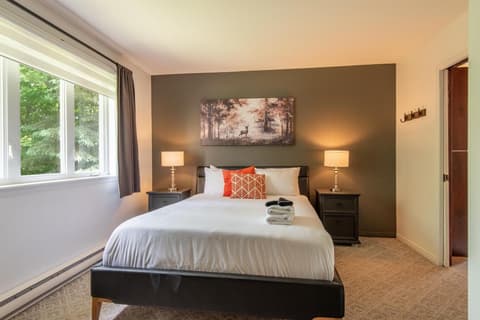 Townhouse On The Golf W Pool Access -aiglon 1717, 