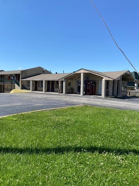 Glenstone place extended stay motel, 