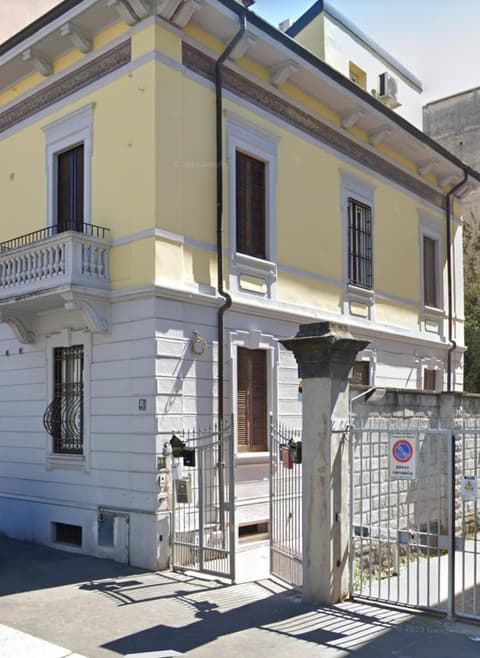 Loreto Prestige - Parking Free & Bulb Gym, 