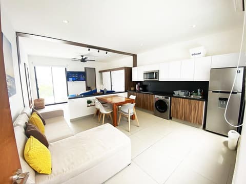 Estudio con rooftop cerca de la playa y 5ta av, 