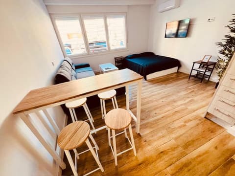 Apto 2 Mario Bros wifi y Netflix, 