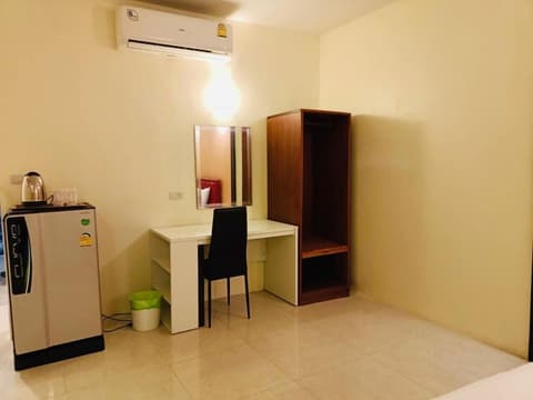 เพชรมณีกาญจน์ บีช รีสอร์ท, 