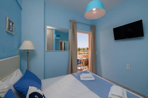 Ariadne Apartments, 