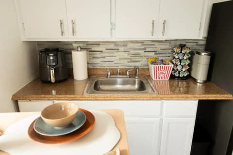 The Myrlande Dinvil Guest Suite, 