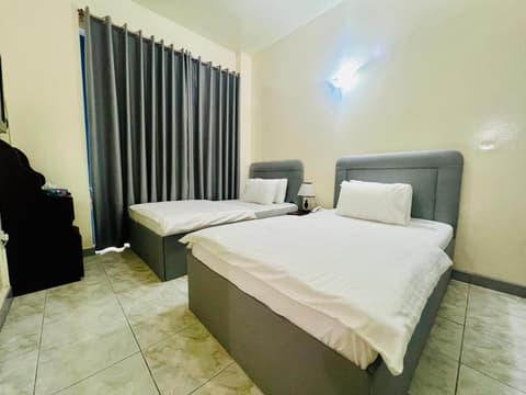 Sky Hotel Apartments, 