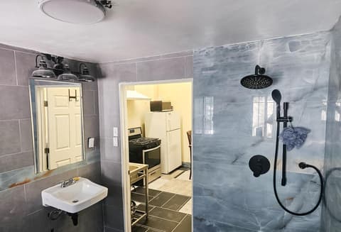 Los Angeles Zen Home, 