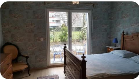 Studio, entrée par terrasse, 