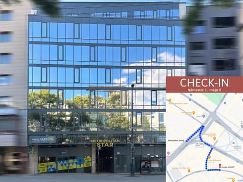 Hotel Reverie - Dependance, Check-in at Metropolitan Star, 