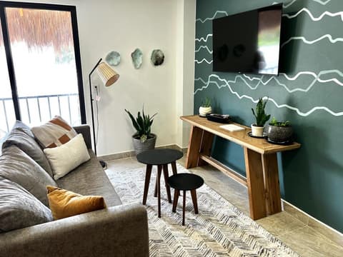 Cozy apartment with pool in Bacalar Center, 