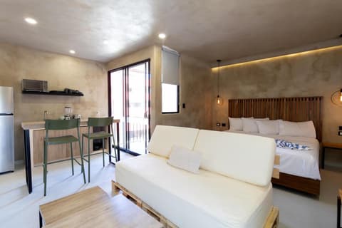 Casa Arkana Zicatela by Grupo Amber, 