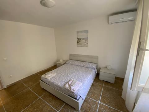 le tre isolette a 200m dal mare, 