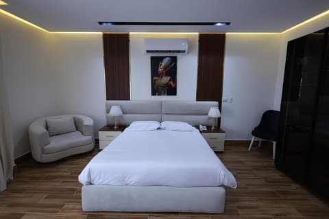 Pyramids Sunshine Hotel, 