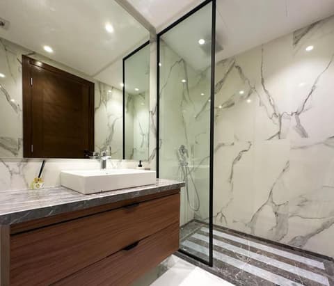 Cozy Studio Calypso 10, CFC à 2min, Parking Dispo, 