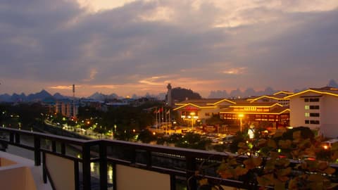 Zen Tea House Seven Stars Park, 