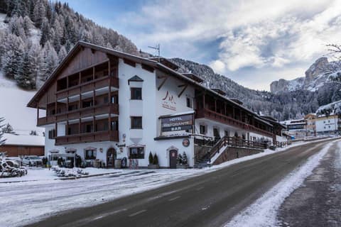 Hotel Casa Alpina - Alpin Haus, 