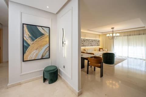 Sophisticated 3BR with Ample Space & Top Amenities, 