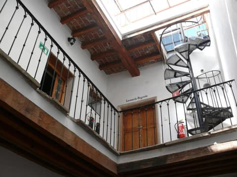 Hotel Meson Cuevano, 