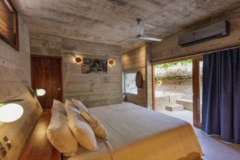 Casa TO - Adults Only, 