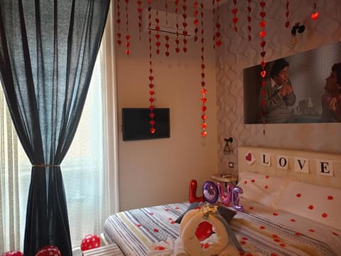 Artisti Sustinea Rooms, 