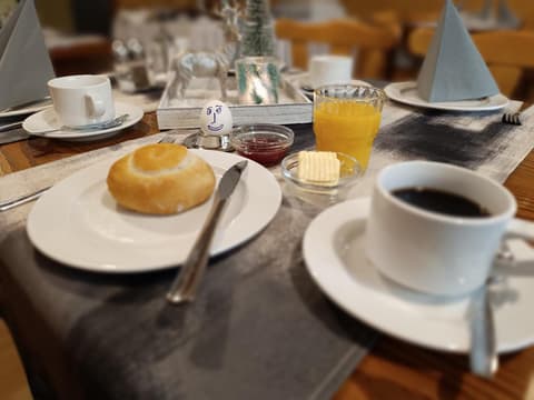 Waldhotel Unterbach, 