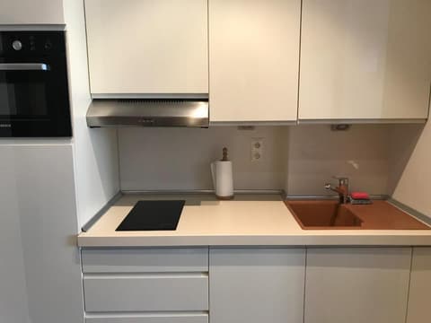 Słoneczne studio przy Placu Unii, 