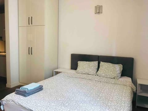 Słoneczne studio przy Placu Unii, 