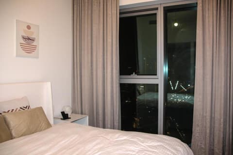 Downtown views prime location Dubai mall, 