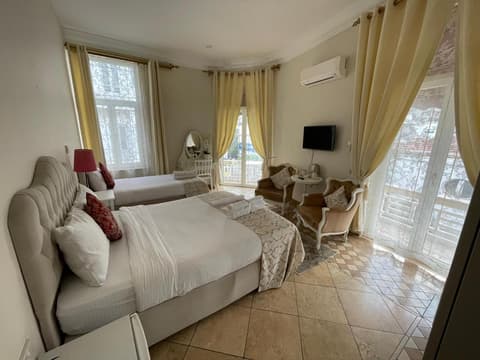 Lord's Residence Boutique Hotel, 