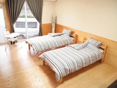 HIBARI GUESTHOUSE, 