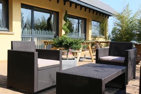 Atoll Hotel Logis Angers, Beaucouzé, 